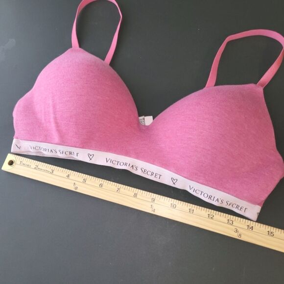 Victoria's Secret Wireless Bra & Sweatpants Set Medium 38C - Picture 14 of 16